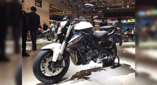 В Китае начались продажи мотоцикла Benelli TNT600i