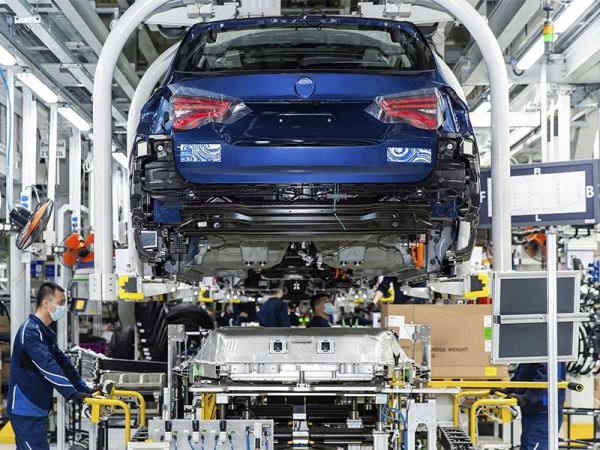 BMW запустит серийное производство iX3 до конца лета