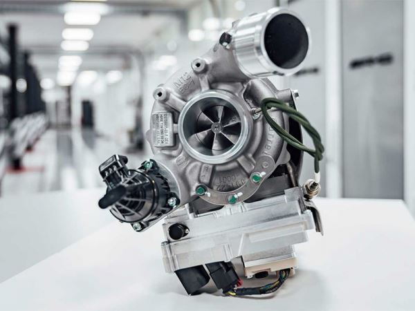 Новые Mercedes-AMG получат электрические турбины от болидов Формулы-1